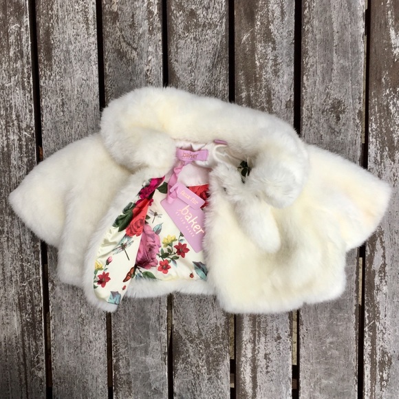 Baker by Ted Baker Other - 2T Ted Baker Ivory Faux Fur Capelet Floral Lining